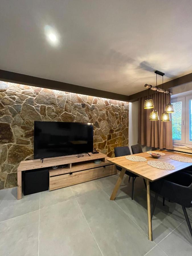 MARMOT Mountain Apartment so saunou a hydromasážnou vaňou Vysoké Tatry Exterior foto